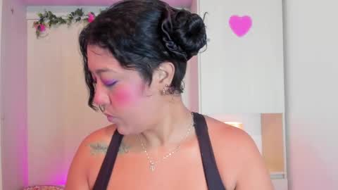 V I C K Y online show from February 21, 12:50 pm