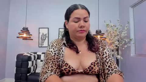 Vicky Maturee  online show from January 15, 11:27 am