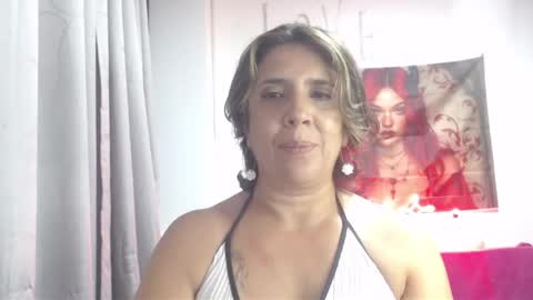 Hi guys   Im victoria  Be the one who can control me in PVT online show from November 9, 10:27 pm