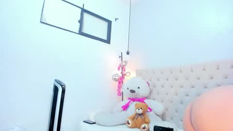Snapshot of victoria_colemann chatting on October 7, 7:29 pm Victoria online show from October 7, 7:29 pm