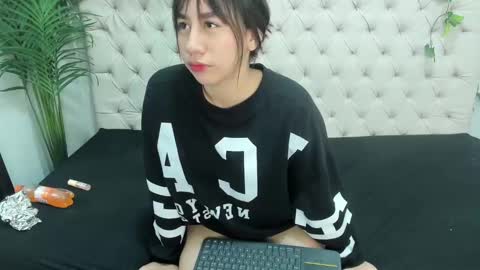 Snapshot of victoria_colemann chatting on February 27, 11:52 am Victoria online show from February 27, 11:52 am