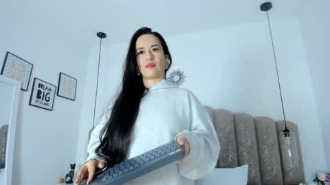 valentina online show from September 21, 11:31 am