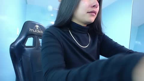 Victoria online show from February 4, 2:09 pm