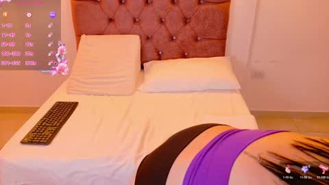 victoria online show from April 14, 1:00 pm