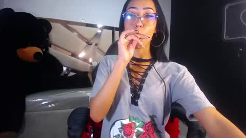 Snapshot of victoria_ricci_a chatting on March 8, 4:58 pm Victoria online show from March 8, 4:58 pm