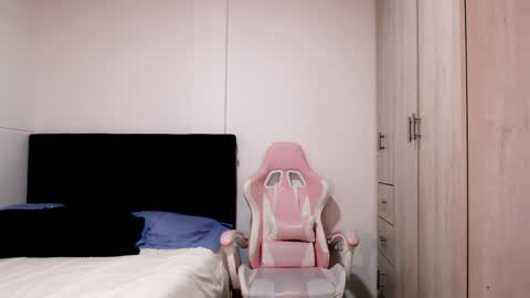 Victoria online show from January 27, 3:18 pm