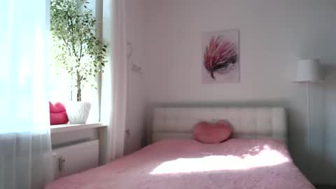 victoria_sweet_baby online show from March 11, 10:30 am