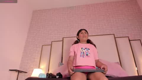 Victoria Sofia online show from February 26, 3:25 am