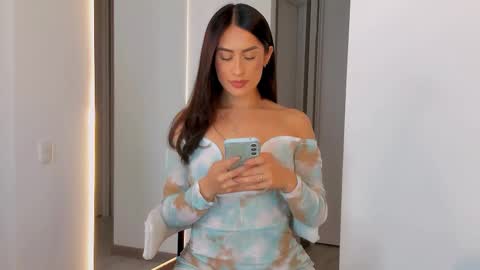 Vcitoria online show from October 24, 1:56 am