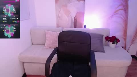 Victoria online show from September 20, 2:32 am