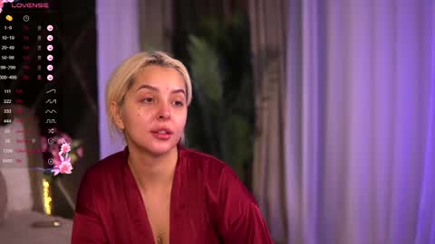 Snapshot of victoriamorrone chatting on March 5, 4:35 am Diddy online show from March 5, 4:35 am