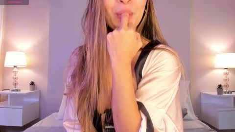 Victoria online show from October 21, 8:57 pm