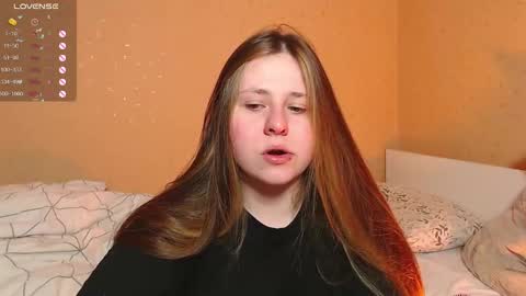 Snapshot of victoriassecrets_ chatting on February 26, 12:27 pm victoriassecrets_ online show from February 26, 12:27 pm