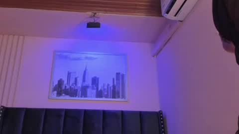 Viiolett online show from March 7, 7:49 pm