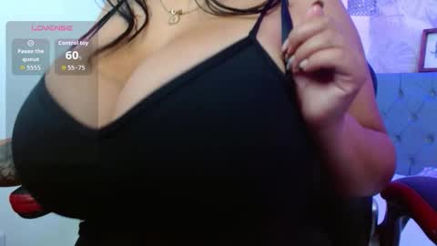 viioleta online show from November 3, 12:42 pm