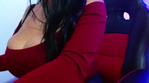 viioleta online show from March 3, 12:55 pm