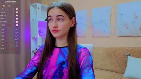 vikiberry online show from November 23, 11:12 am