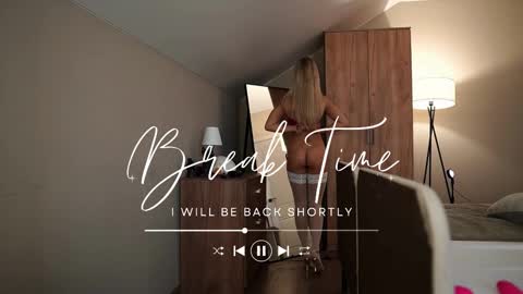 VIKKI online show from February 1, 12:37 pm