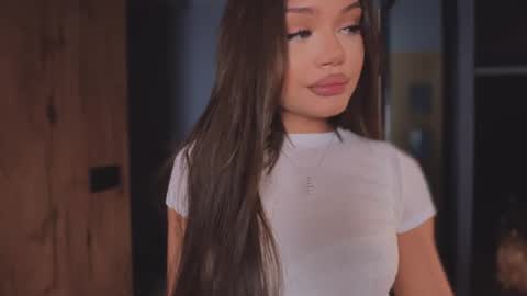 Viktoria www online show from April 16, 9:39 pm