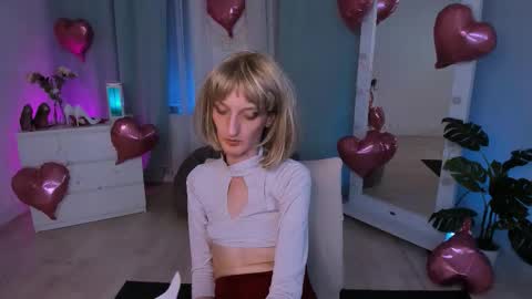 Viktoria online show from February 18, 9:25 pm