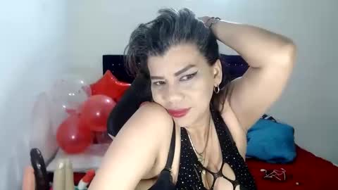 Snapshot of vikyadams chatting on February 14, 10:59 am VIKY ADAMS online show from February 14, 10:59 am