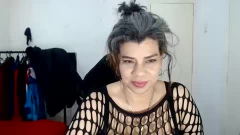 Snapshot of vikyadams chatting on March 7, 1:29 pm VIKY ADAMS online show from March 7, 1:29 pm