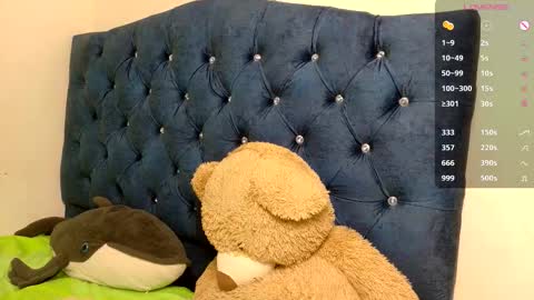 vikysexy28 online show from February 23, 4:24 am