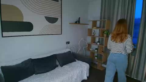 Viola but friends call me Sisi online show from March 24, 4:01 pm