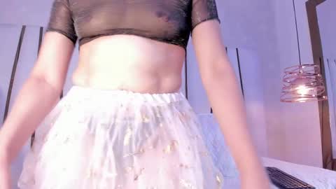 violeet_gray online show from February 12, 4:01 am