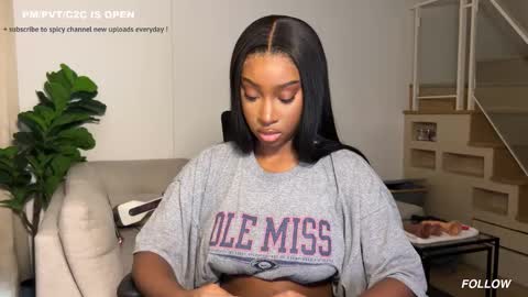 Fantasy Black Girl online show from February 26, 9:19 am