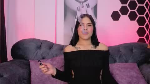 violet_jhonson online show from December 1, 6:54 pm