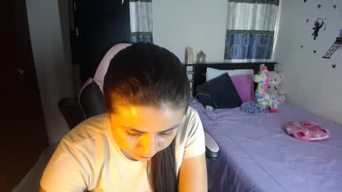 violeta.. online show from February 24, 8:58 pm