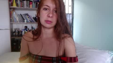 Violeta Peter online show from March 25, 11:40 pm