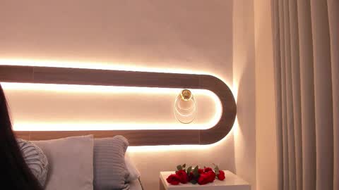 Violeta Sum online show from February 16, 12:05 pm