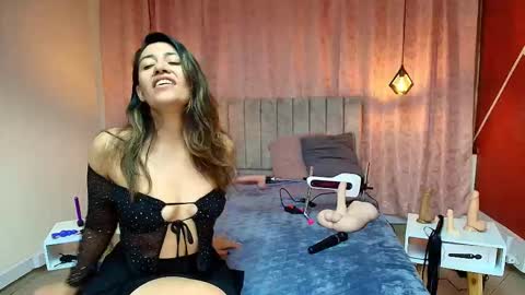 VIOLETA online show from October 10, 2:11 pm