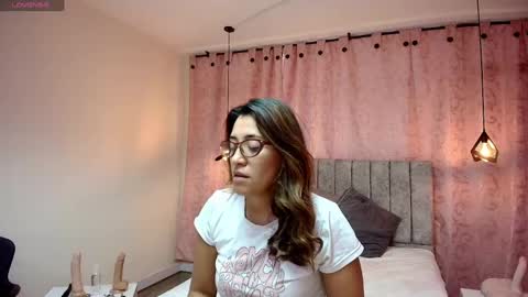 VIOLETA online show from February 28, 12:42 pm