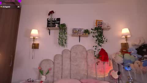 violeth___ online show from February 25, 1:31 pm