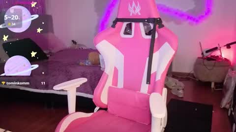   online show from January 31, 7:34 pm