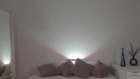 violetta_finch online show from January 31, 8:32 am