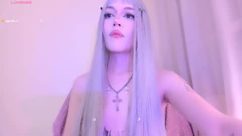 Violett online show from February 19, 4:01 am