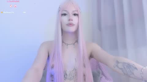 Violett online show from November 27, 6:16 am