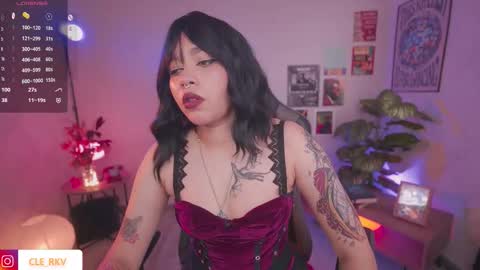 JULIE UWU online show from February 22, 7:37 pm