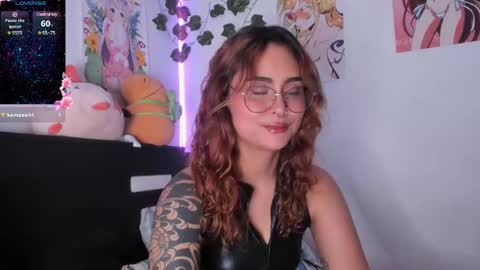 Violette  online show from January 8, 7:56 pm