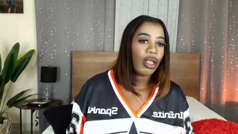 Violett online show from February 20, 4:33 am