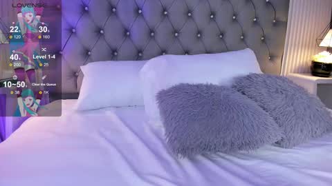 VioletthaRous online show from March 16, 10:35 pm