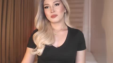 Best Of Both Worlds online show from November 29, 6:50 am