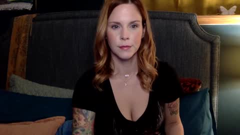 Violet online show from December 10, 12:06 am