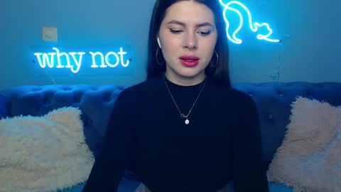 viollinalv online show from March 16, 5:44 am