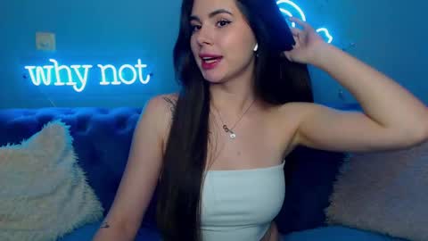 viollinalv online show from February 14, 7:54 am