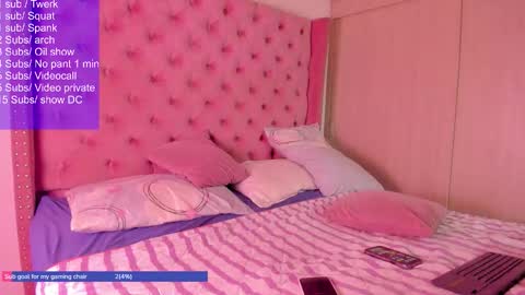 vivi cooper online show from September 23, 1:15 am